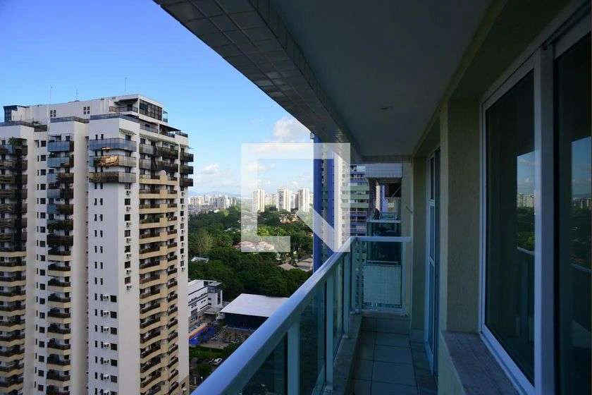 65 m² apartment with 2 bedrooms and a balcony — photo 3