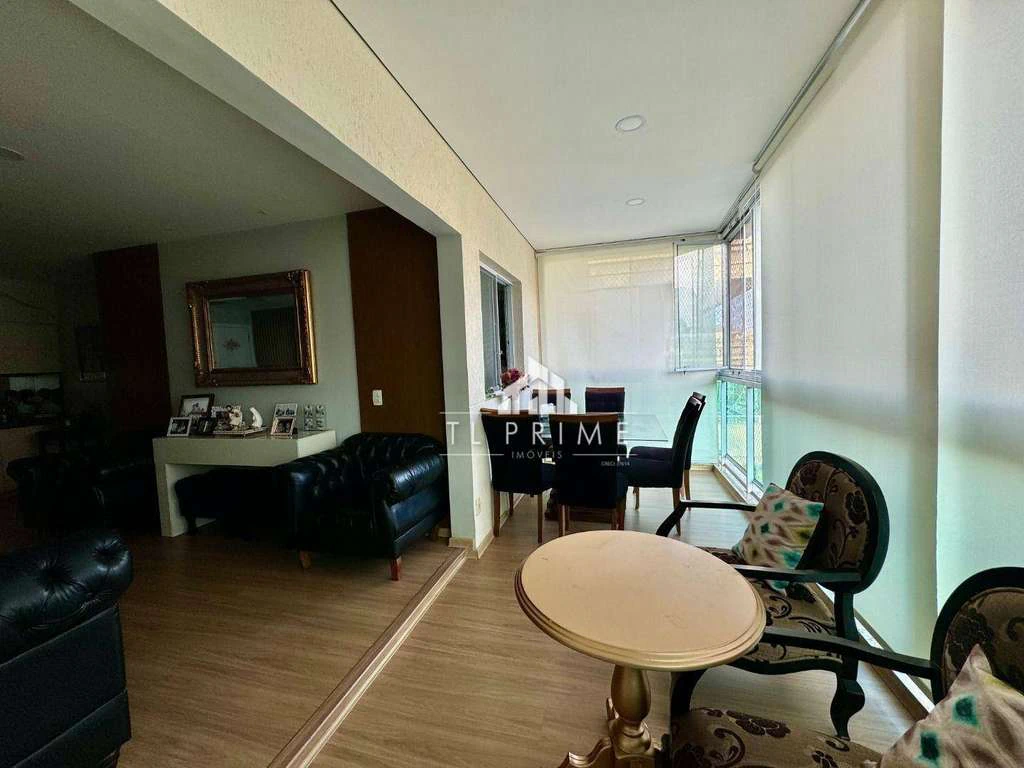 Furnished penthouse with 205 m², 3 bedrooms and 2 suites — photo 12