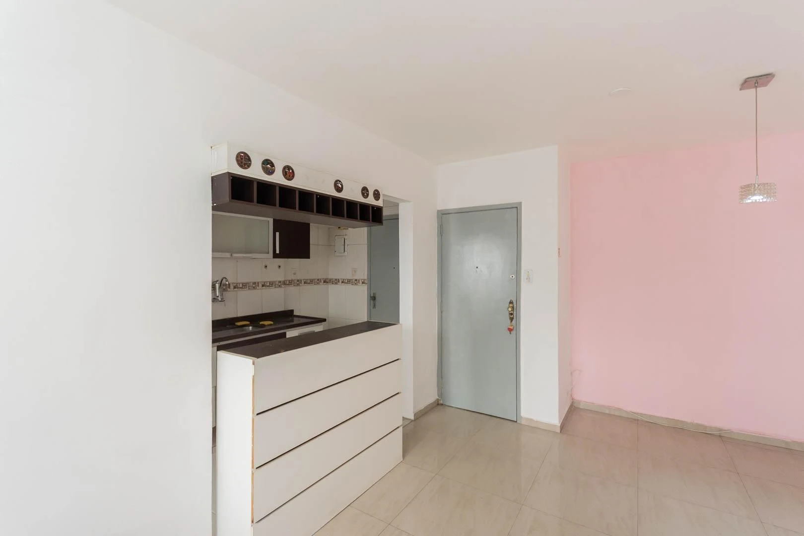 2-bedroom apartment with open-plan gas kitchen — photo 15