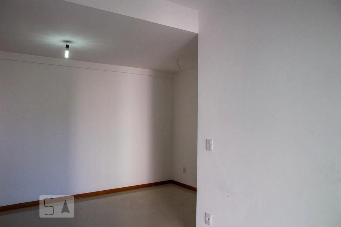 Apartment with 2 bedrooms and a balcony, 1 en-suite — photo 29