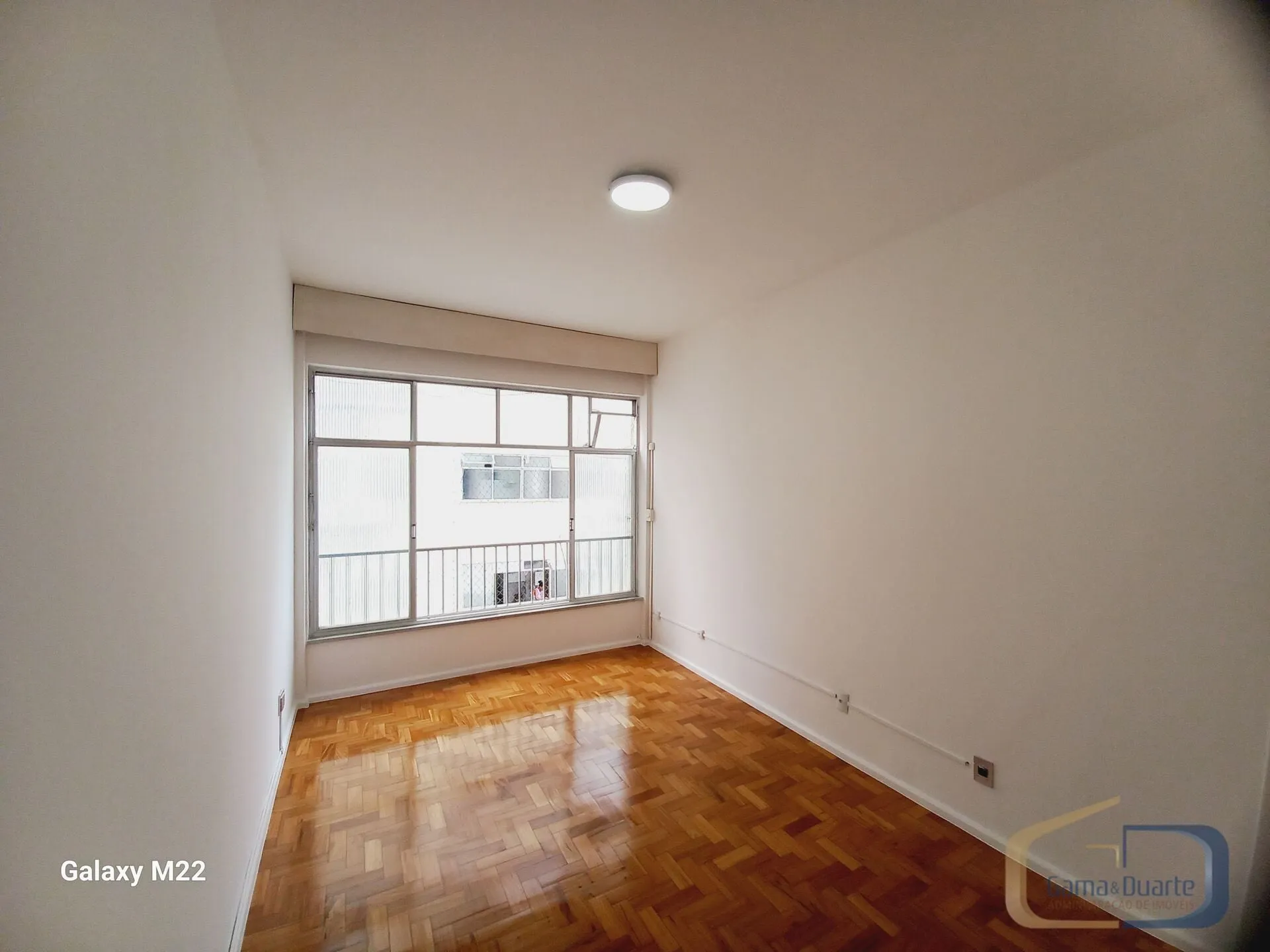 Apartment, 79 m², with wood or laminate floors — photo 16