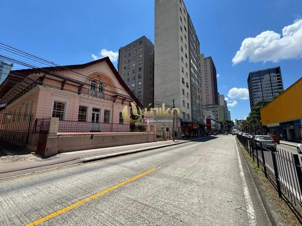 House with 3 bedrooms, 1 bathroom, 5 parking spaces — photo 17