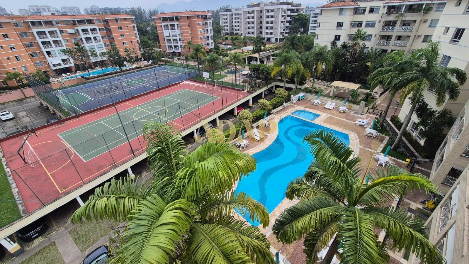Камін та 3 спальні: квартира 123 м² — photo 27