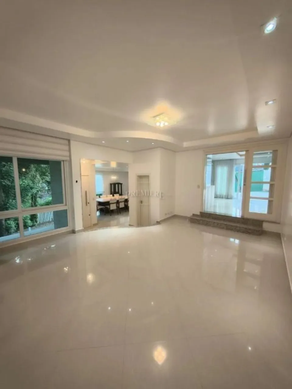 Будинок на 5 кімнат із балконом і 400 м² — photo 11