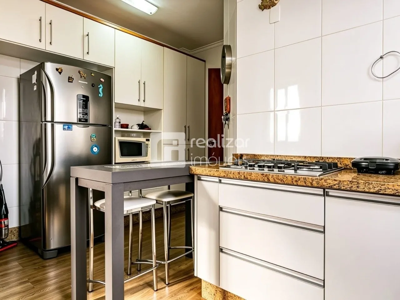 Furnished 297 m² apartment with 3 en-suites and 7th floor — photo 11