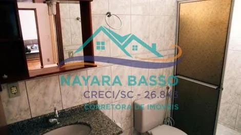 450 m² unfurnished house with 6 bedrooms and private garden — photo 38