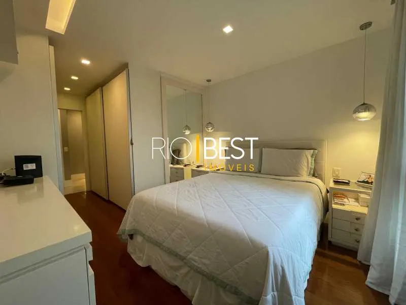 Apartamento de 4 quartos com cozinha integrada ao living — photo 20