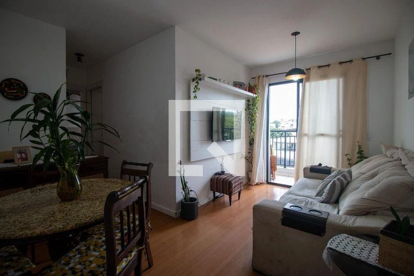 Furnished 52 m² apartment with 2 bedrooms and balcony — photo 15