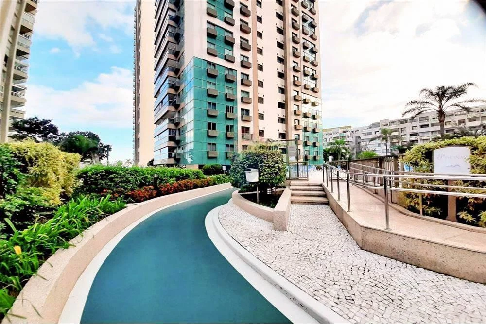 4-bedroom apartment with 261 m² and views from windows — photo 6