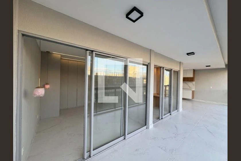 152 m² unfurnished apartment with 2 bedrooms — photo 8