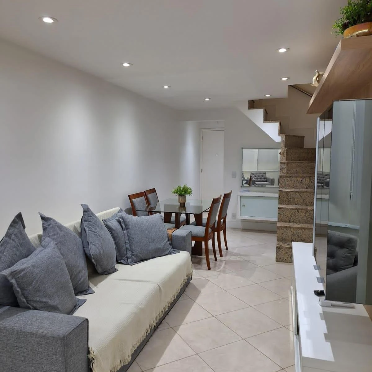 Furnished duplex 167 m² coverage with 3 bedrooms — photo 14