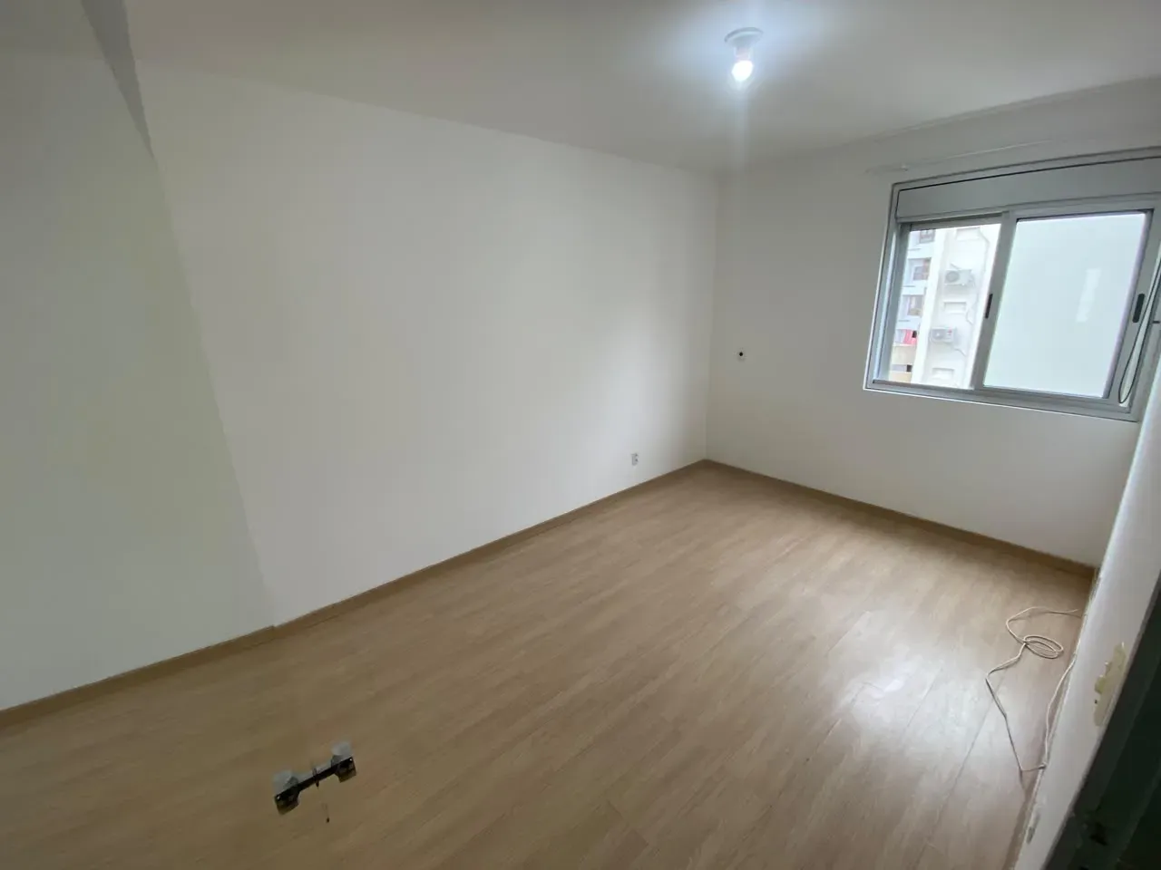 Apartment on the 7th floor with a glass-enclosed balcony — photo 11
