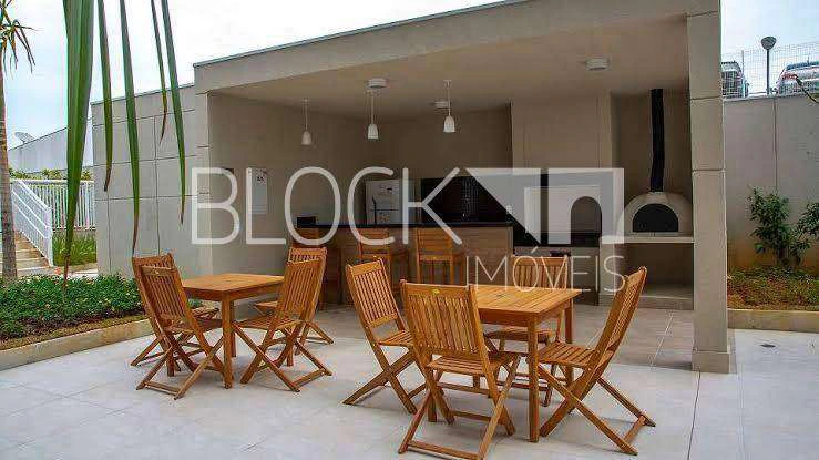 Apartamento amueblado de 2 habitaciones con balcón — photo 21