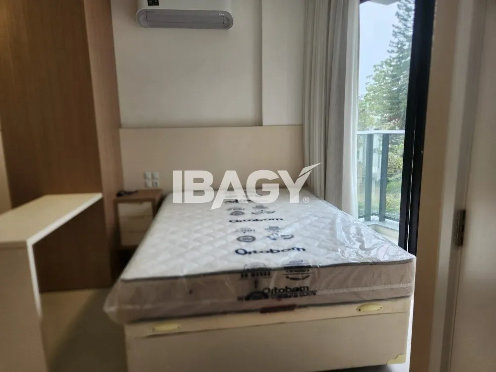 Furnished 35 m² studio with 1 bedroom and 1 bathroom — photo 29