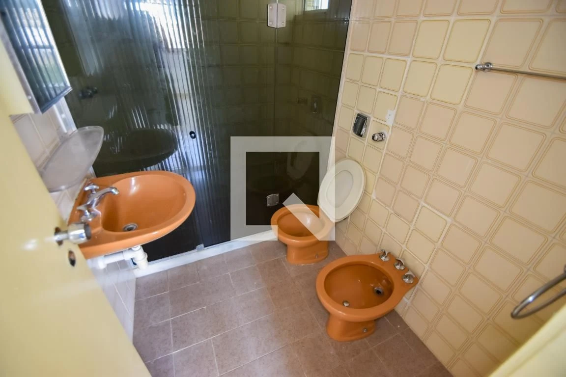 3-bedroom apartment with a mountain view in Rio de Janeiro — photo 24