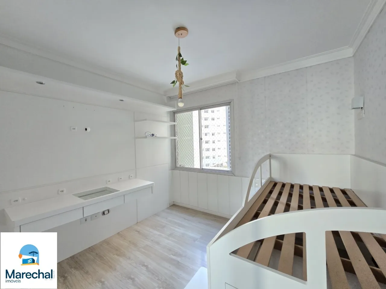 146 m² apartment with 3 bedrooms and 4 bathrooms — photo 11