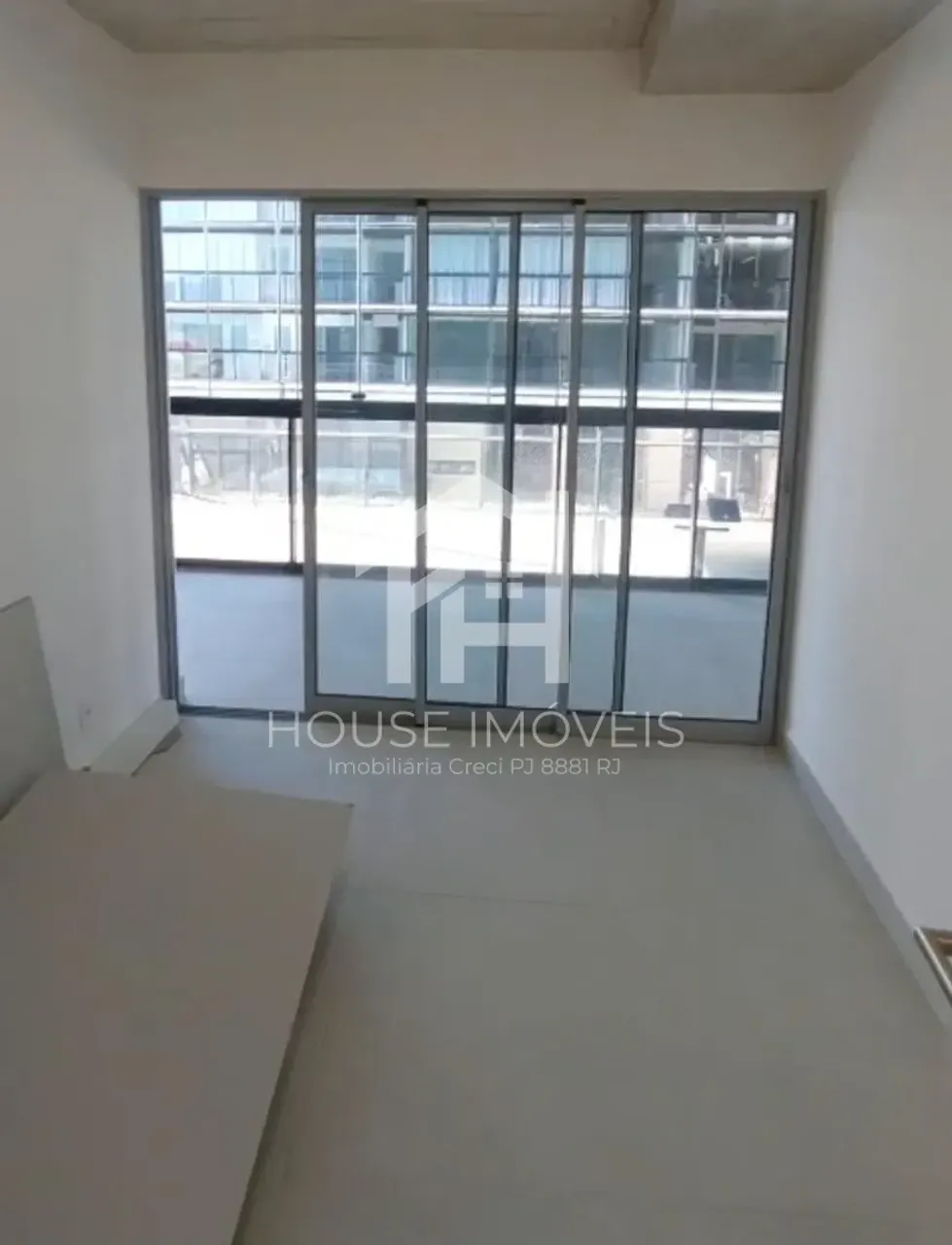 Apartment with 2 bedrooms and 4 bathrooms — photo 17