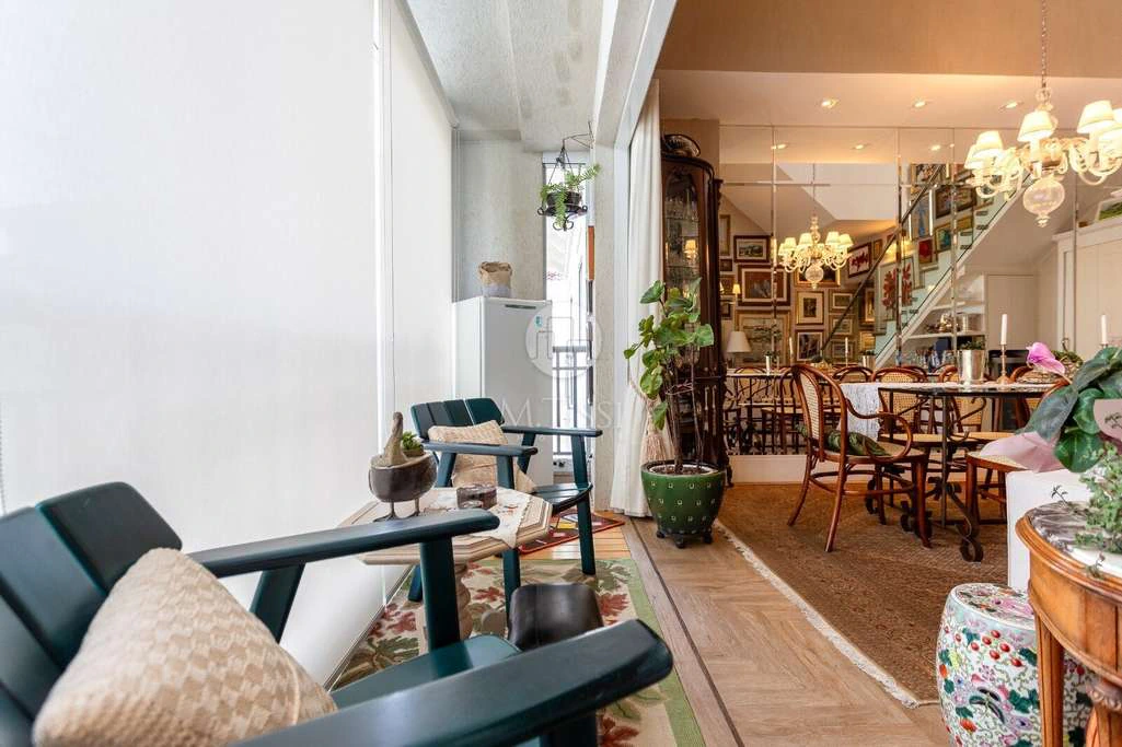 Furnished 3-bedroom apartment with 2 en-suite baths — photo 4