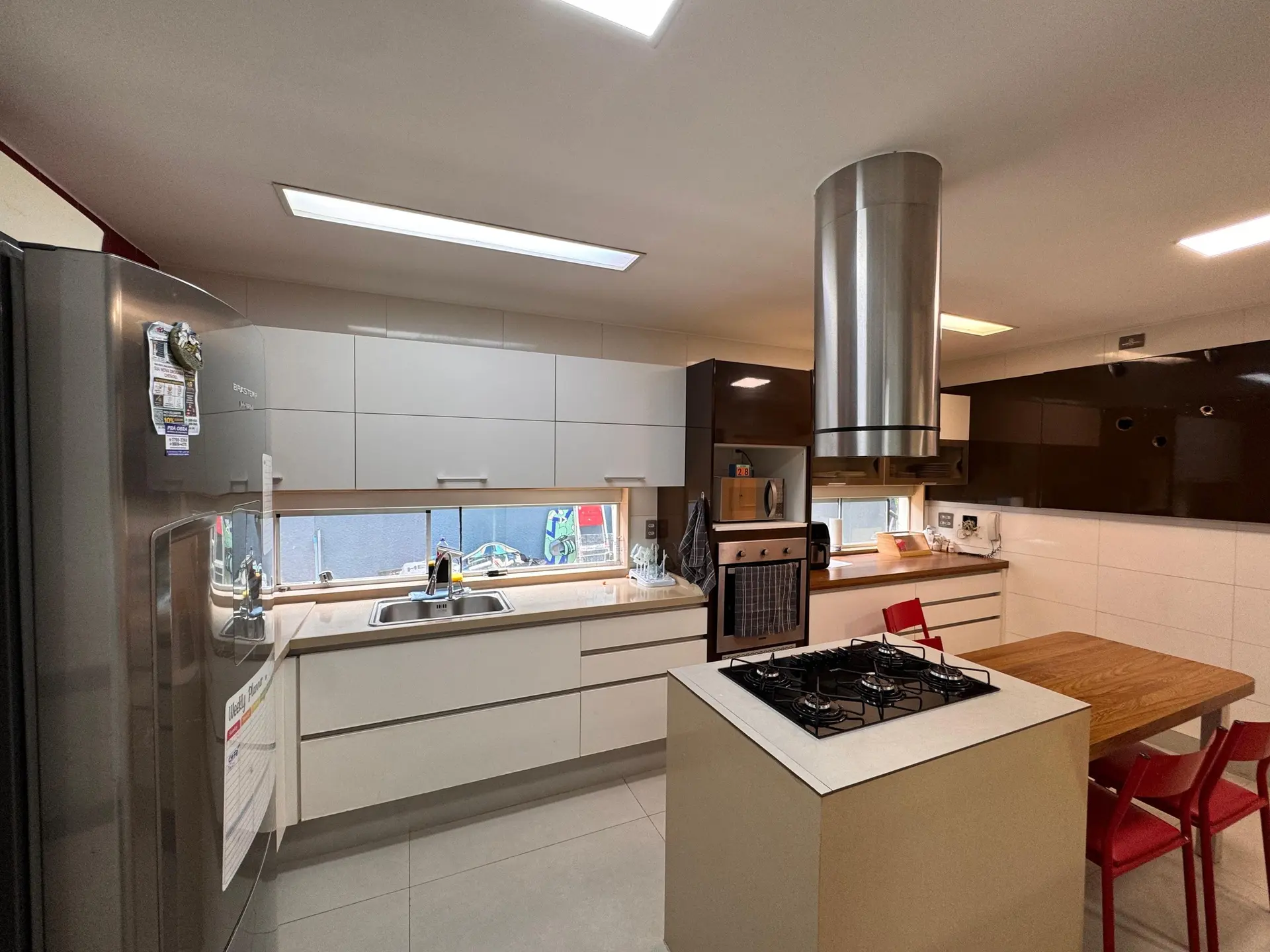 Furnished house, 550 m², with a bathtub — photo 17