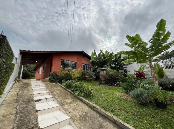 House with 3 bedrooms and 480 m² plus 2 parking spots — photo 3