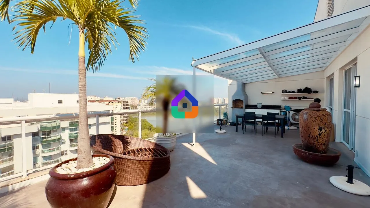 Apartamento com 4 quartos e varanda fechada de vidro — photo 5