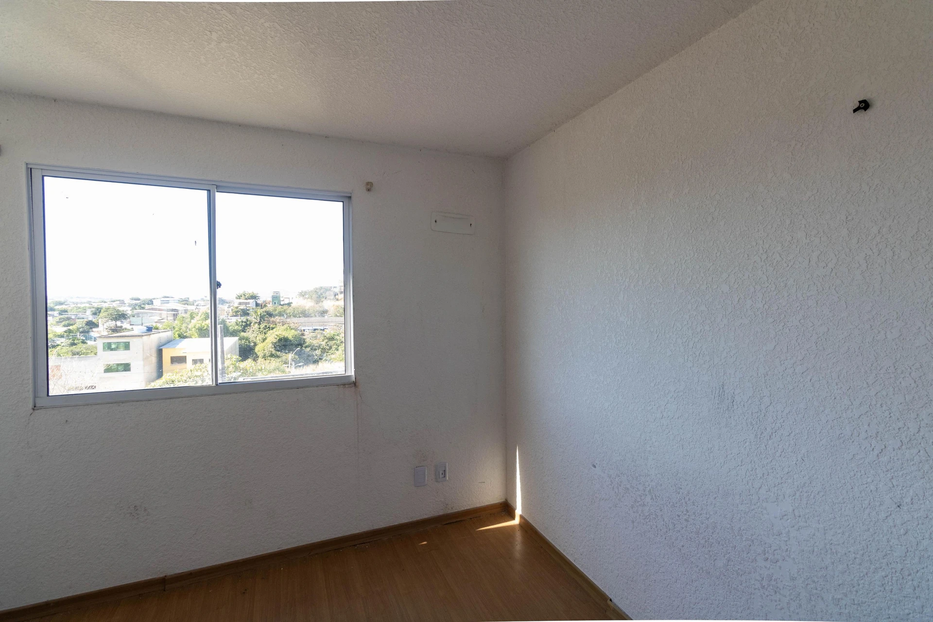 Apartment with 2 bedrooms, compact kitchen and 1 parking — photo 21