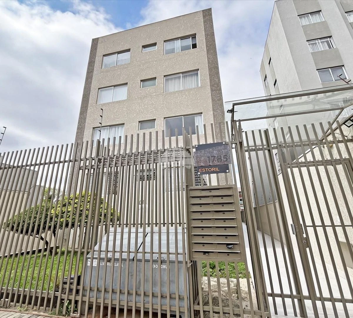 Квартира: 2 спальні, 105 м² — photo 11