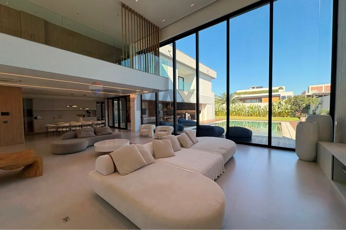 Furnished house with 5 en-suite bedrooms and private BBQ — photo 19