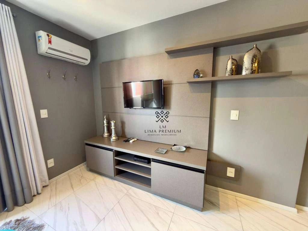 Furnished studio with 1 bedroom and 1 bathroom — photo 3