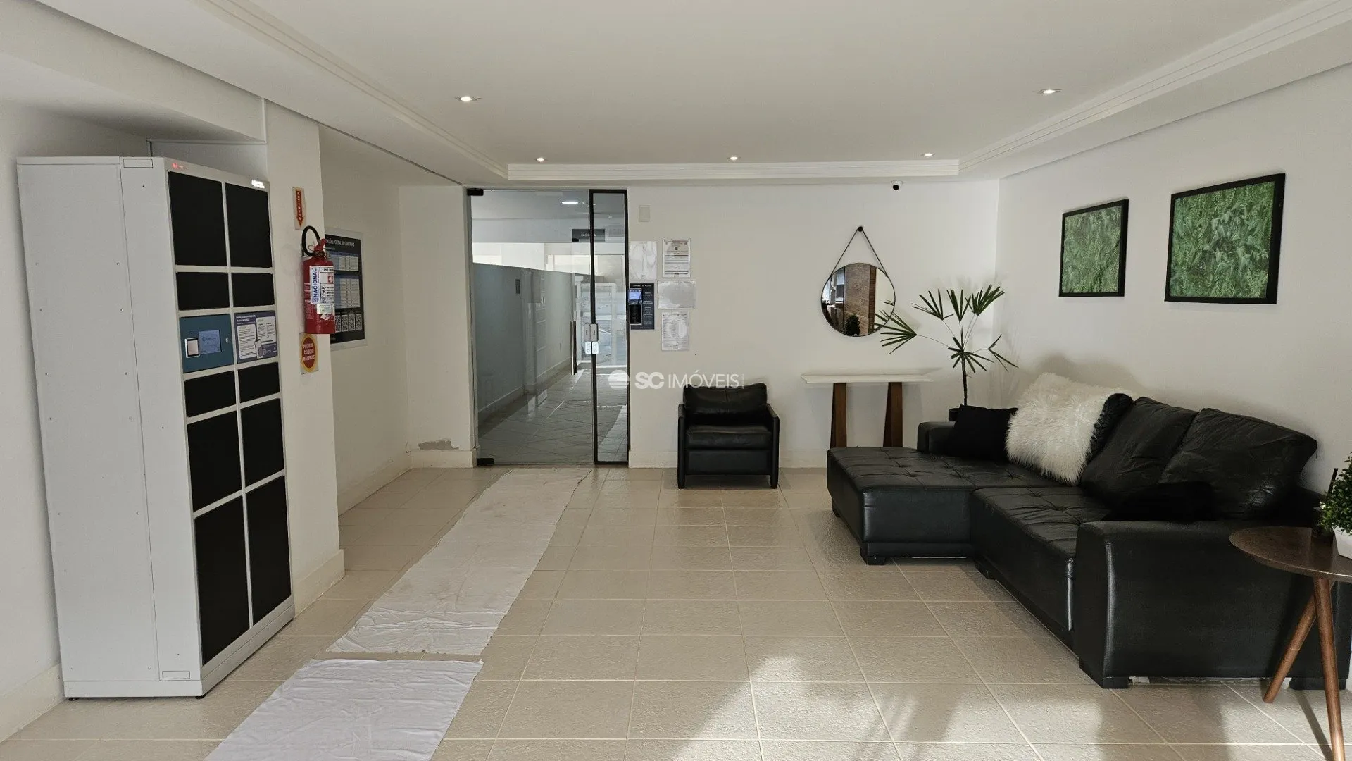 Furnished 1-bedroom apartment with 45 m² and parking space — photo 42
