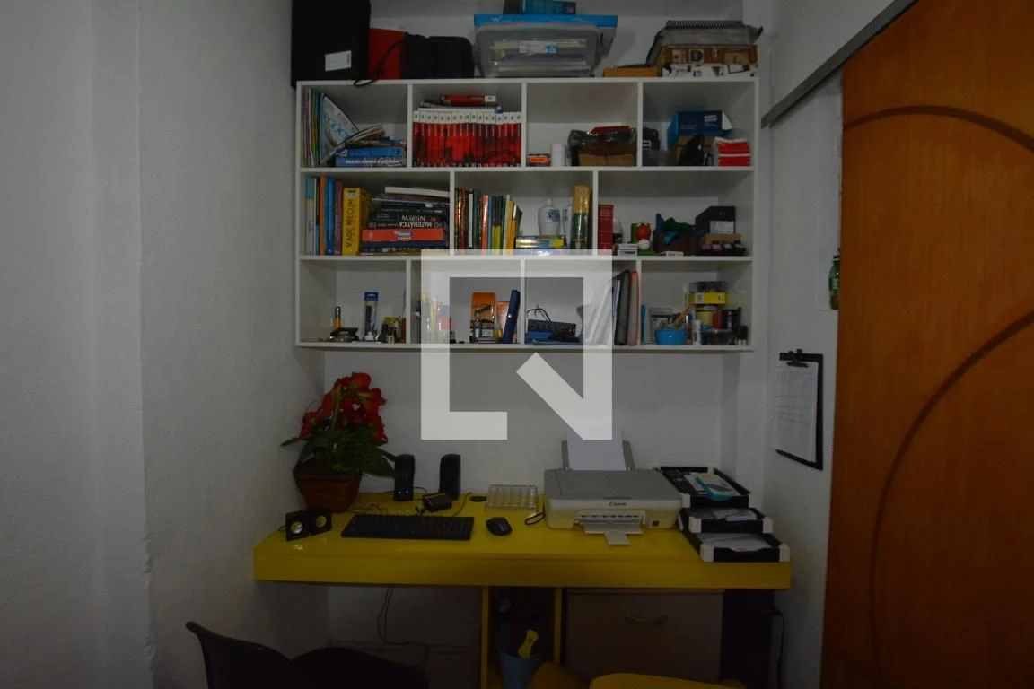 Apartamento mobiliado com 2 quartos e churrasqueira privativa — photo 17