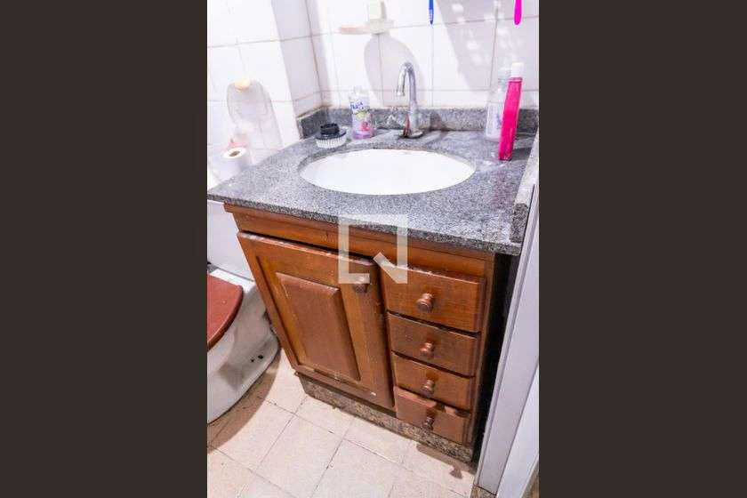 Furnished 2-bedroom apartment with 50 m² and parking — photo 25
