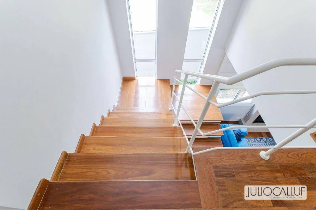 Unfurnished house with 4 en-suite bedrooms and garden — photo 5