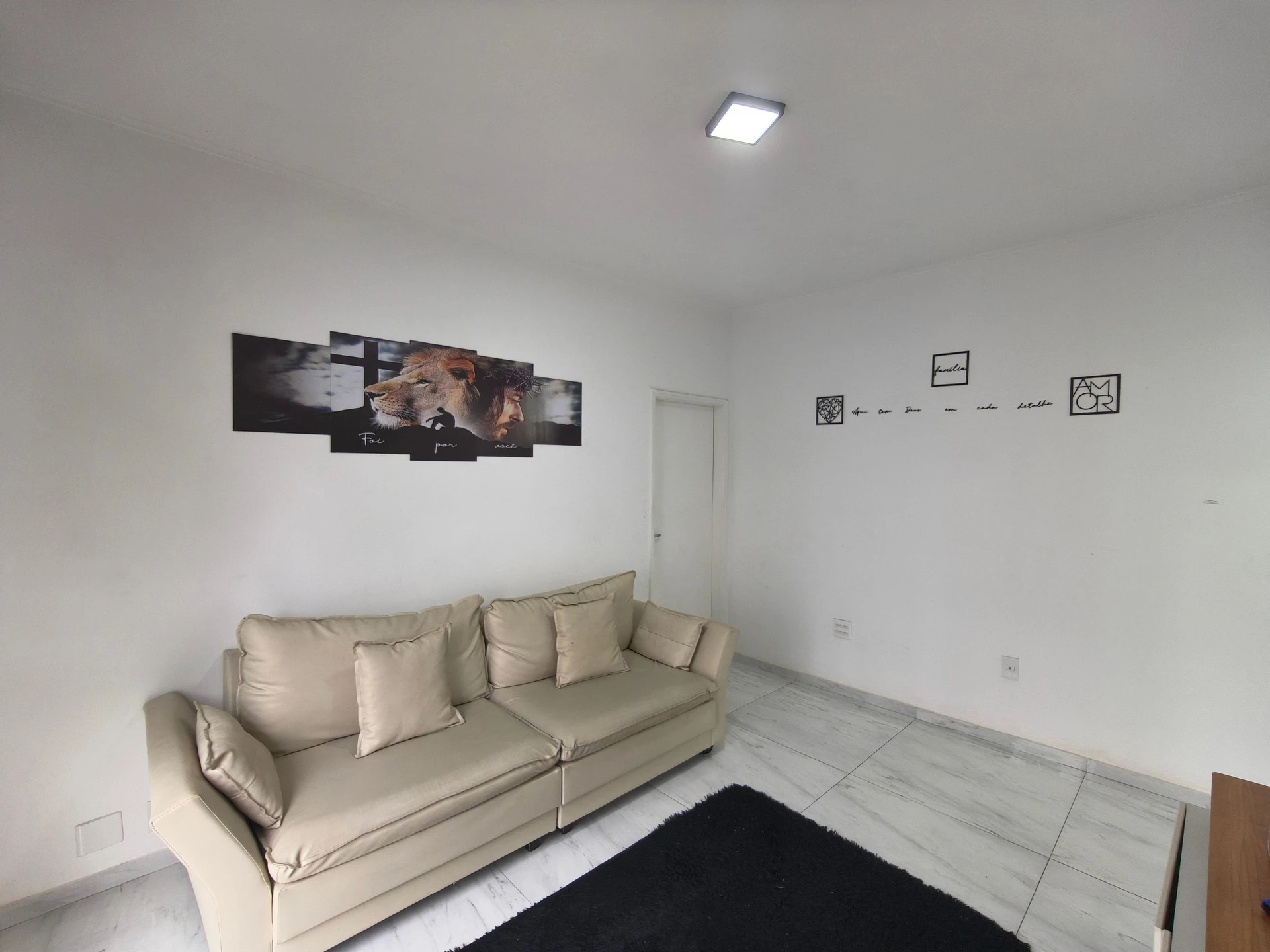 Apartment with 2 bedrooms and a balcony — photo 11