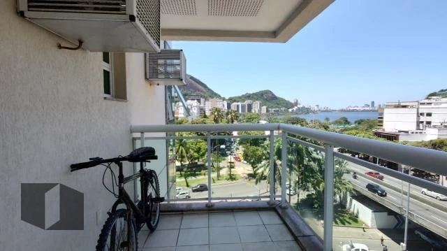 Duplex penthouse with 172 m², 2 bedrooms, 2 bathrooms — photo 6