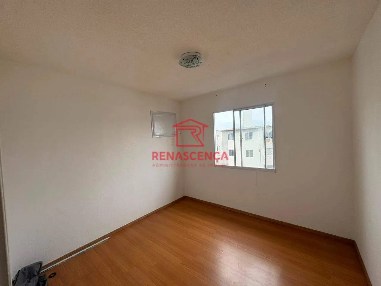 2-bedroom apartment with no parking included — photo 8
