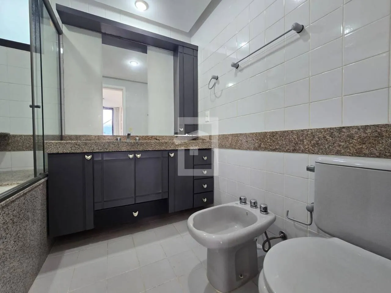 Ванна та 3 спальні: квартира 193 м² — photo 34