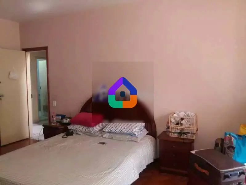 Casa com 4 quartos e 5 banheiros com ar-condicionado — photo 10