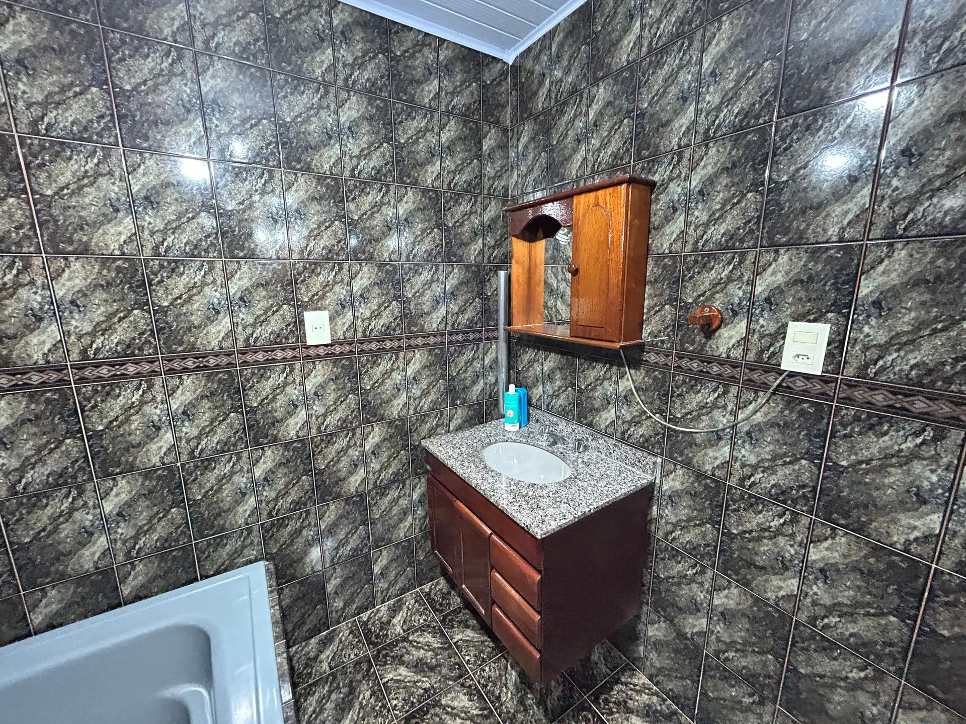 Меблированный дом с 2 спальнями и балконом — photo 32