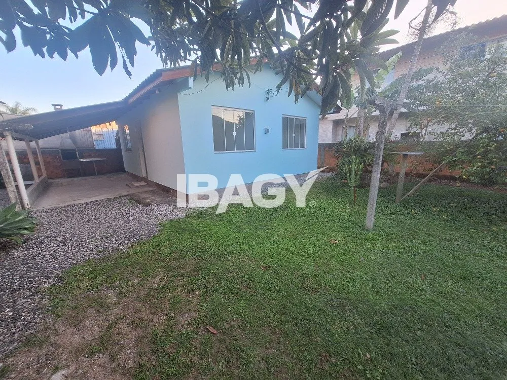 2-bedroom house with balcony BBQ setup — photo 12