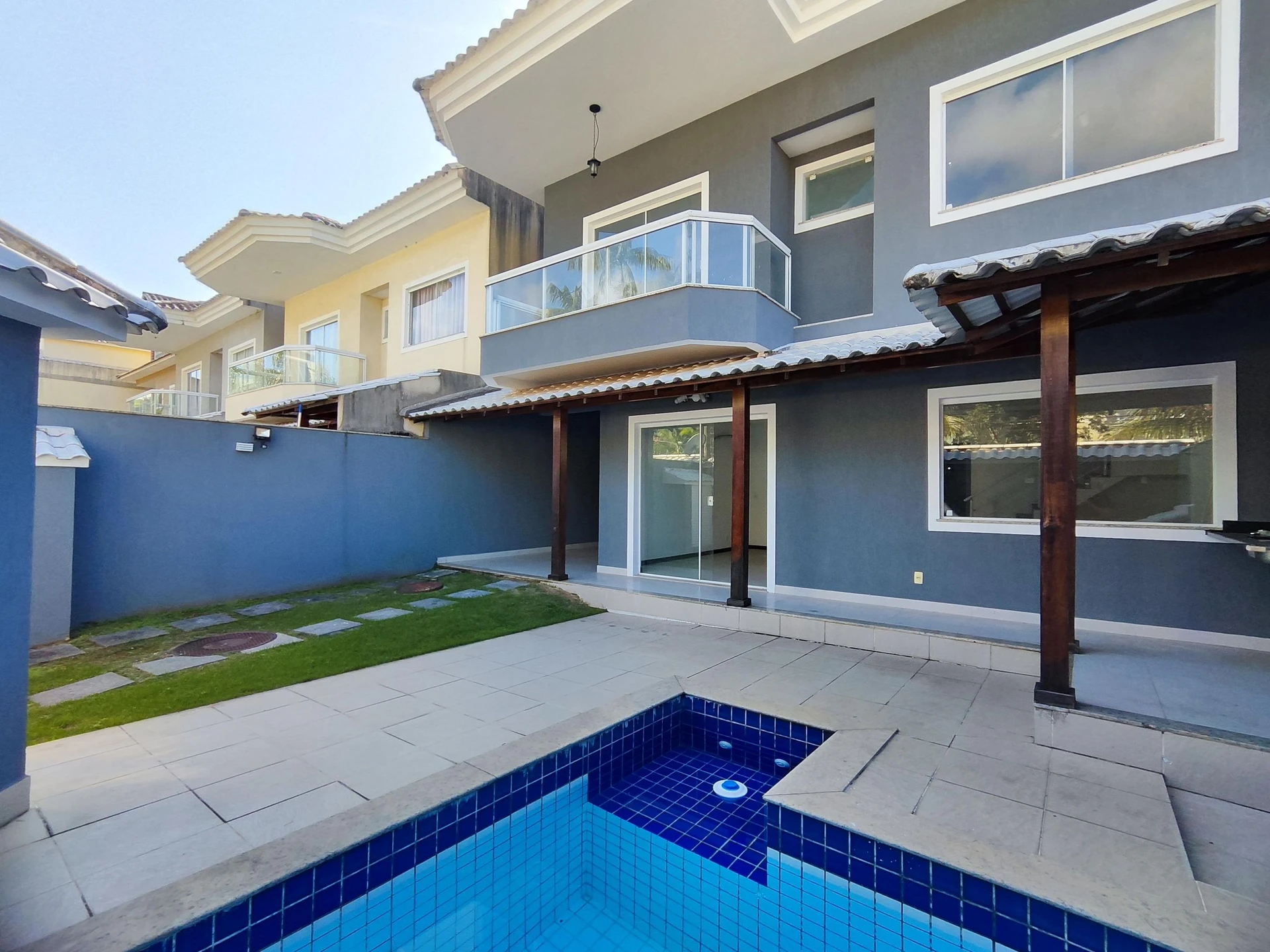 House, 180 m², with a private pool — photo 51
