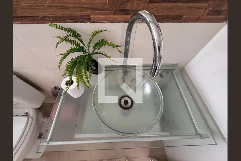 Casa em condomínio com 6 quartos e 6 banheiros — photo 50