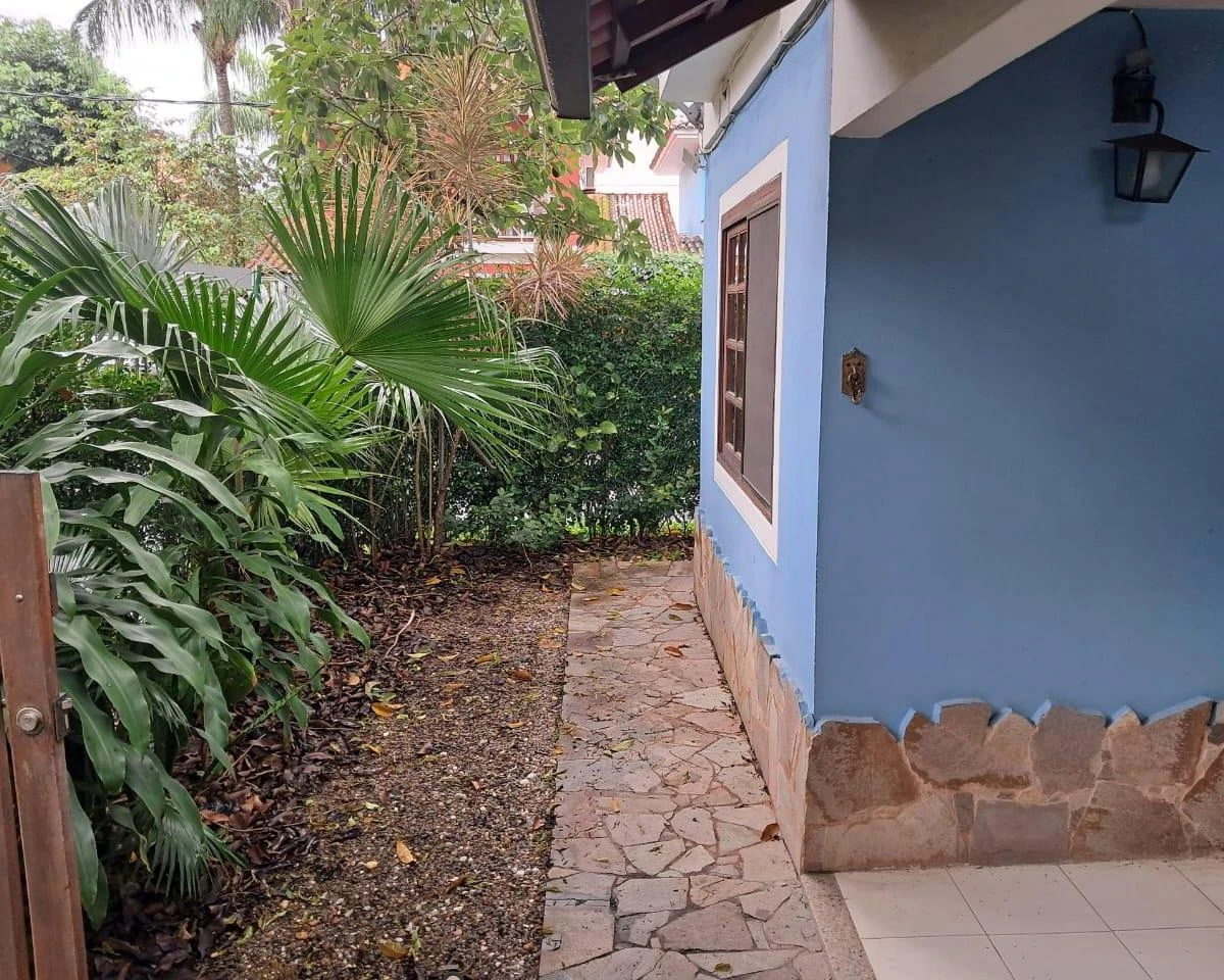 Duplex house with 4 bedrooms and an enclosed kitchen — photo 36
