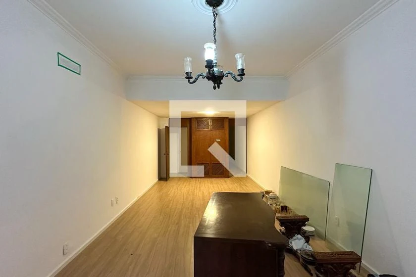 Деревянный пол или ламинат и 4 спальни: квартира 168 м² — photo 26