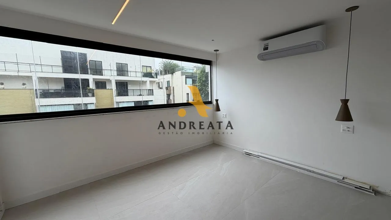 Apartment on the 2nd floor with a water view — photo 6
