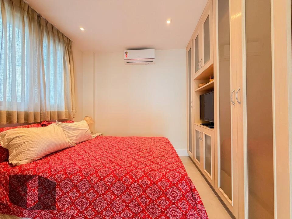 Furnished apartment, 186 m², with a grill on the balcony — photo 7