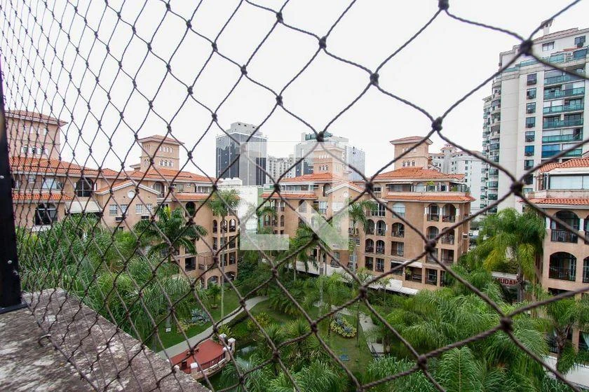 3-bedroom apartment with a home office in Rio de Janeiro — photo 44