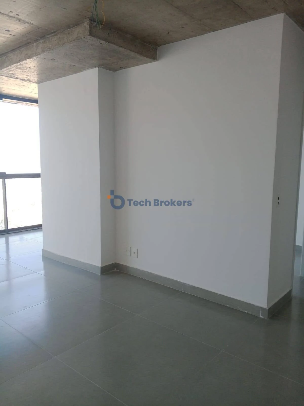 Apartment, 83 m², with a glass-enclosed balcony — photo 18