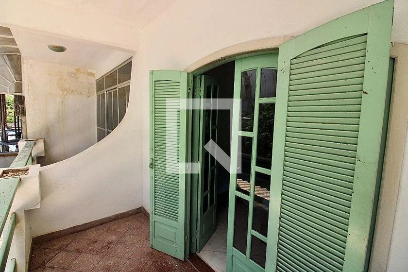 Casa com 6 quartos e 600 m² para aluguel — photo 37