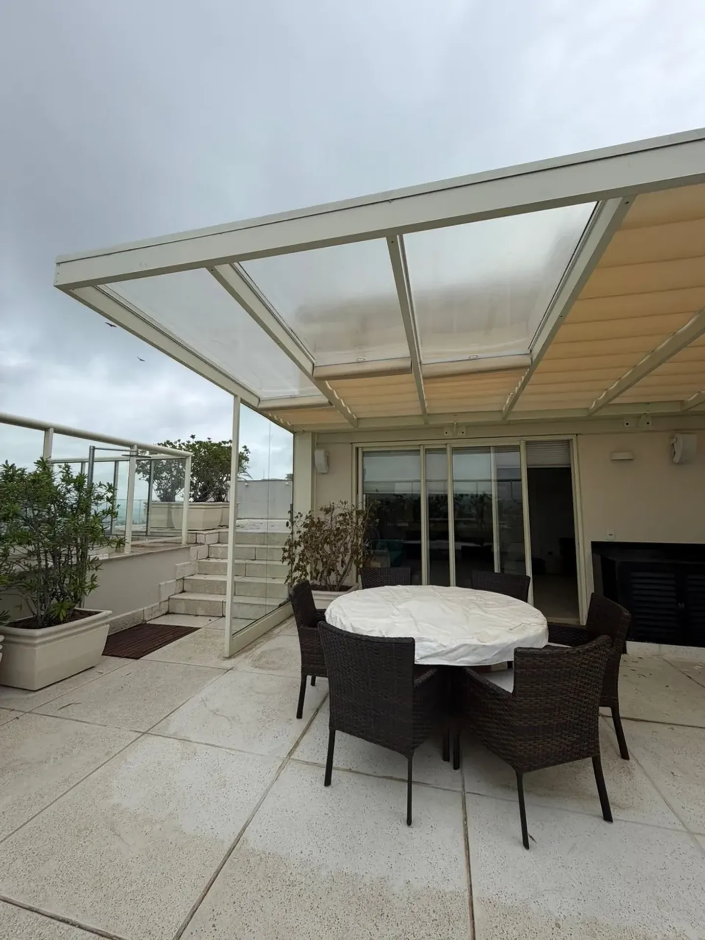 Duplex de 300 m² com 5 quartos e 5 banheiros — photo 6